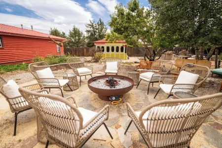 Lodge at Poncha Springs