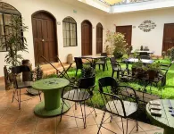 Hostal Las Puertas - 2 stelle