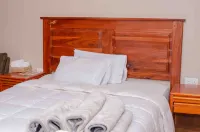 Graceland Guesthouse Hotels in Christon Bank