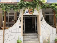Almir Hotel - Bãi đậu xe
