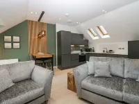 Watch Tree Apartment Hotels in Ulverston