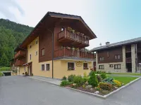 Hotel le Petit Abri Hotels in Champoluc