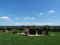 Hôtel le Kolibri Hotels in Tournus