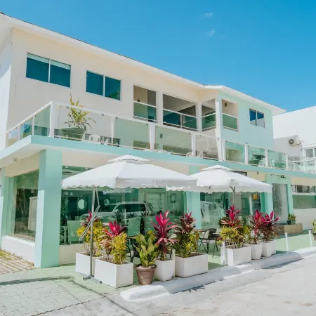 Hotel Checkin El Cortecito Beach