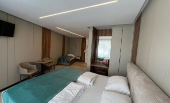 Charming Room in Central Bad Salzuflen with Balcony