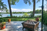 Lakefront Fort Collins Townhome, Only 3 Mi to Csu! - spa