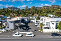 Palazzo Motor Lodge - parking