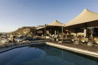 Our Habitas Namibia - Parking