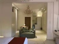 Sphinx House