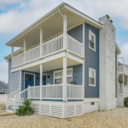 Waterfront Brigantine Home, Walk to Beach!