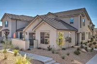 Washington Townhome w/ Patio + Resort Perks! - parking