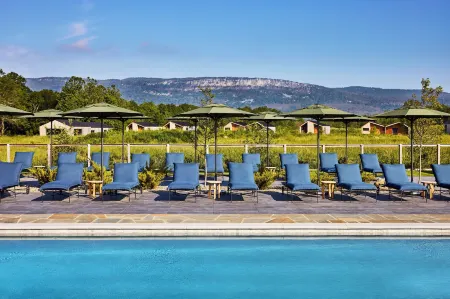 Wildflower Farms, Auberge Resorts Collection