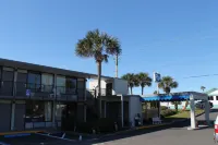 Beachside Motel - Amelia Island