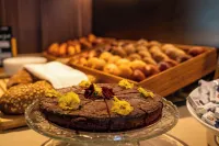 Seven Boutique Hotel - breakfast