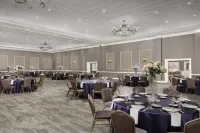 Virginia Crossings Hotel & Conference Center, Tapestry Collection by Hilton