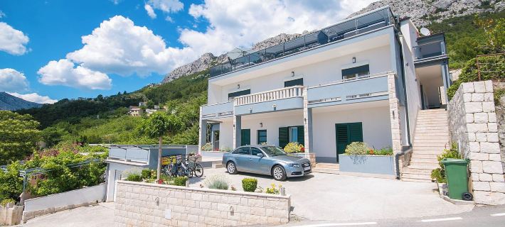 Apartments Villa Nadalina Deluxe Ξενοδοχεία στην πόλη Brela
