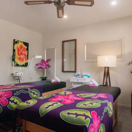 Moana Sands Lagoon Resort