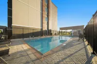 La Quinta Inn & Suites by Wyndham Sulphur (Lake Charles) - Pools