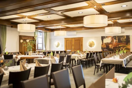 Eisenbock's Strasser Hof Отели в г. Гемайнде Лангенлойс