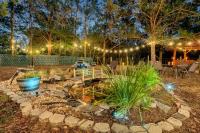 Ranch Home w Games Hot Tub and Beautiful Scenery
