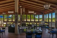 Carmelo Resort & Spa - Breakfast