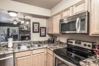 Buena Vista! 2 bed/2.5 bath. View of Sierra Blanca Hotels in Ruidoso