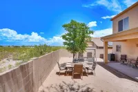 Spacious Tucson Vacation Rental Incredible Views! - Wifi