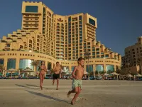 Fairmont Ajman Hotel a 