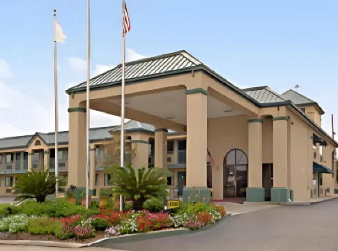 Super 8 by Wyndham Baton Rouge/I-12 배턴루지 호텔