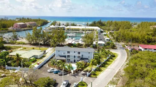 Villa Marina Suites Hotels in Freeport