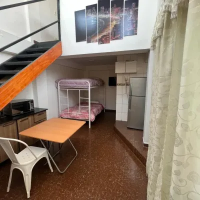 Hospedaje Edmundo Wallis Các khách sạn gần Bãi biển Cavancha