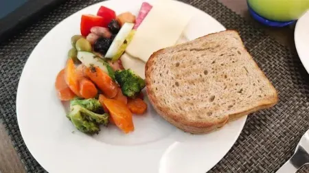 Side View Hotel Отели в г. Ikom