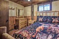 New Paris Cabin ~ 11 Mi to Shawnee State Park - balcony