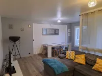 Appartement Cosy et Familiale Proche Paris Hotels in Ermont