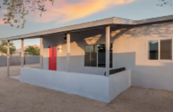 Skull Rock Cottage - Walk To Town & Hot Tub, Star Gazing 1 Bedroom Home