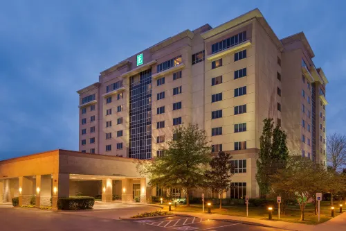 Embassy Suites by Hilton Nashville South Cool Springs Hotels in Franklin