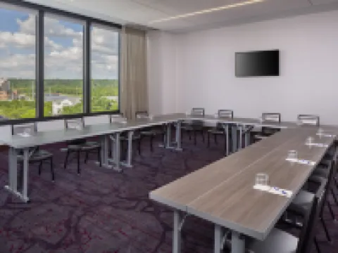 Hilton Rochester Mayo Clinic Area Hotels in Rochester