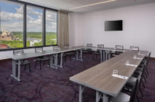 Hilton Rochester Mayo Clinic Area