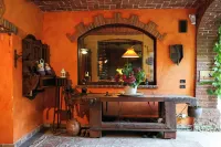 La casa Arancione