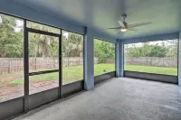 Charming Palm Bay Retreat w/ Spacious Yard! - Wifi