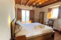 Casal Serrano - Charme e Tranquilidade - CountryHouse With Pool Hotels in Reguengo Grande