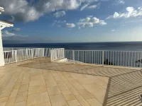 Cozy One-Bedroom Apartment with Stunning Views