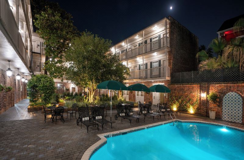 Best Western Plus French Quarter Courtyard Hotel photo 2