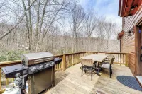 Deck and Scenic Views Beech Mtn Group Getaway