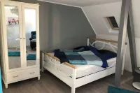 Charming apartment on Wasserburg Anstel equestrian farm Rommerskirchen 호텔