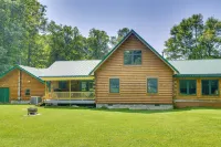 Serene Valley Bend Cabin Rental: 7 Private Acres!