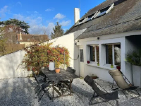 VILLA ARCHITECT, ECRIN DE VERDURE, LA CELLE SAINT CLOUD Hotels in der Nähe von Gare De Bougival