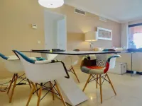 Magnifique vue mer et Golf de Dona Julia Sans rue Devant Vous , Très Calme