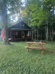 Sunny Trails Getaway Cabin