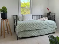 NEW!! Charming 2-bedroom house in Green Harbor Marshfield WALK TO BEACH